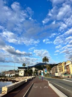 Cosy Studio Terrasse with Free Parking Next to beach - 1