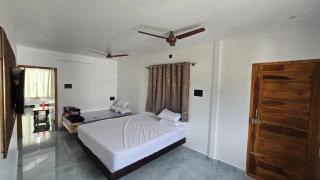 Sunrise Inn - 1