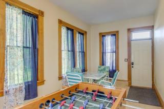 < 1 Mi to Downtown: Historic Dubuque Gem! - 7