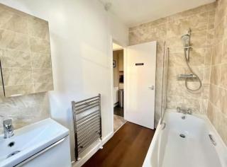 City Apartment Newcastle - 7