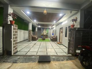 BSR RoyalStay Super Luxury Hotel Rooms - 8