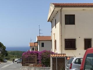 Beach house with terrace in San Nicola Arcella - 3