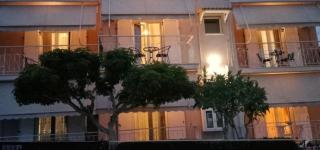 Vicky's Guesthouse - 3