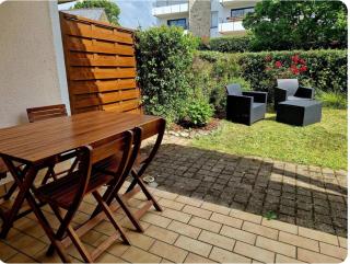 Centre ville de Sarzeau, appartement au calme avec jardinet et parking privé - 1