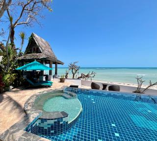 Villa Sunrise - Golden Beachfront - 0