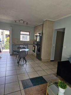 Exquisite Apartment In Fourways - 7