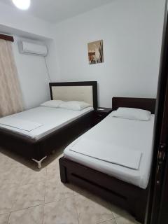 Vila Ledio - 2