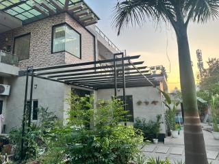 Mahajan Villas - Entire Villa in Sector 109 Gurugram India - 0