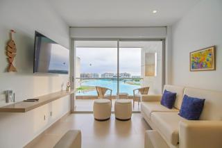 Baia Kristal Cartagena by HostPro - 7