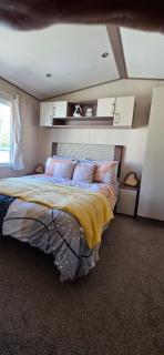 The Malvern - Park Dean Resort - 9