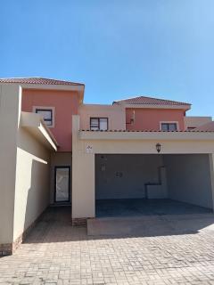 Sarah's Place Nr 3 - 2