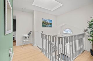 3 Bedroom suite Upper Level of House 8 guests - 3