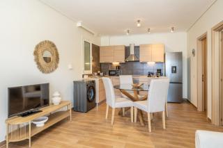 Aura Seaside Apartment - 2