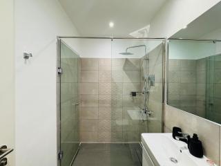 Luxury 2BR Apartment, Loxwood House, Shiashie - 5