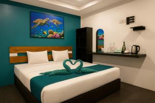 Four Coral Maafushi Guest House - 4