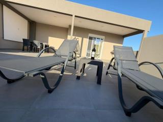 MC Luxury Living - 1