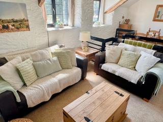 Hallagenna Cottages - 1
