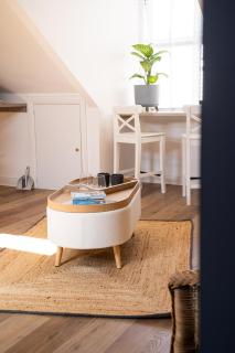 Cornish Wave Apartments - 3