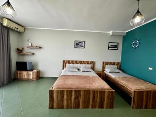 Eri Apartments 4 - 5
