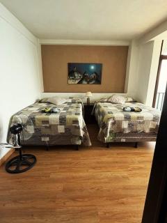 Penthouse frente al lago con vistas majestuosas, nivel 17 Torre A - 5