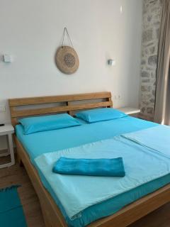 Beachfront apartments in Villa Ruza at Punta Rata beach - 1