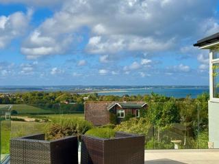 Beautiful 4-bed home in Studland, close to beaches - 4