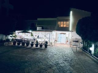 Ksamil Guesthouse Villa - 4