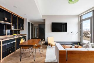 Freeman 1403 by Rove Travel 1BR Condo w Shared Amenities - 7