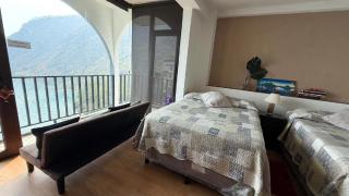 Penthouse frente al lago con vistas majestuosas, nivel 17 Torre A - 8