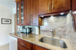 Island Sands Resort 602 - 2