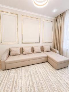 River City Luxe Appointment - 0