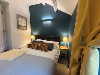 Lower Trengale Farm Holiday Cottages - 8