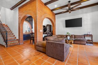 Los Gonzalez Hotel by Monyxbnb - 8