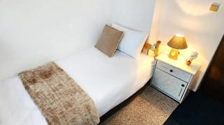 The Work & Chill House - 3BR with Workspace, BBQ, Terrace - 9
