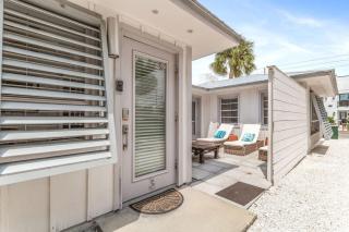 3 Palms Beach House - 9