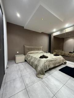 3 Bedroom Prime Location Near University - 6