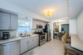 Frenchy's Cottage 480 - 1