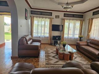 Traditional Family Holiday Home in Bunga, Kampala Uganda - 4