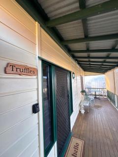 Truffles & Wine - Truffles Cottage - 4