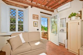 Alloro Grillo - Happy Rentals - 1