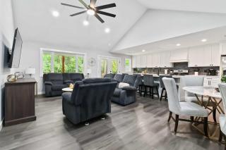 Relaxing Stay with Scenic Patio and Trails - Fayetteville - 5