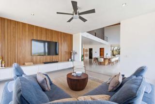Luxury Ocean-View Villa, Infinity Pool, Concierge - 2