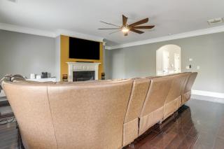 Spacious Group Hub! Walk to Tribble Mill Park - 5