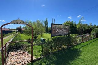 Truffles & Wine - Wine Cottage - 0