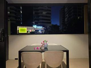 Modern 2BR Apartment Pool South City Square - 2