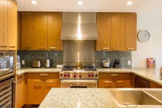 07 Fitzsimmons Walk - 1