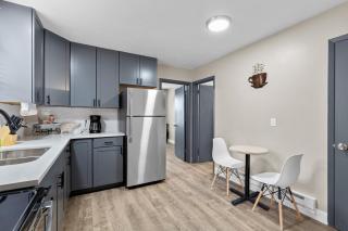 Pet-Friendly 1BR Apartment on Morganford - 9