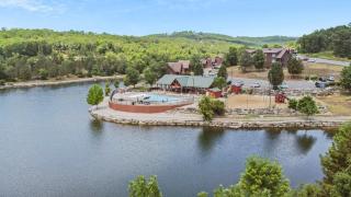 Retreat by Design - Resort Amenities - Branson West - 8