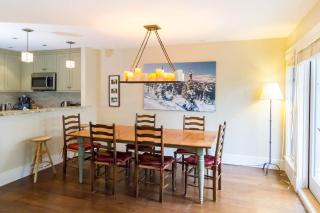 Spacious Town Home with Private Hot Tub - 5