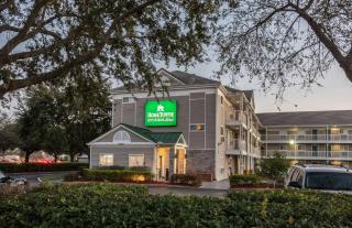 HomeTowne Studios by Red Roof Orlando South - 1